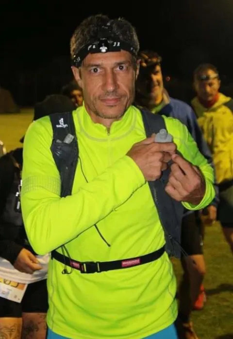 Matthieu VIEL en trail de nuit à La Réunion