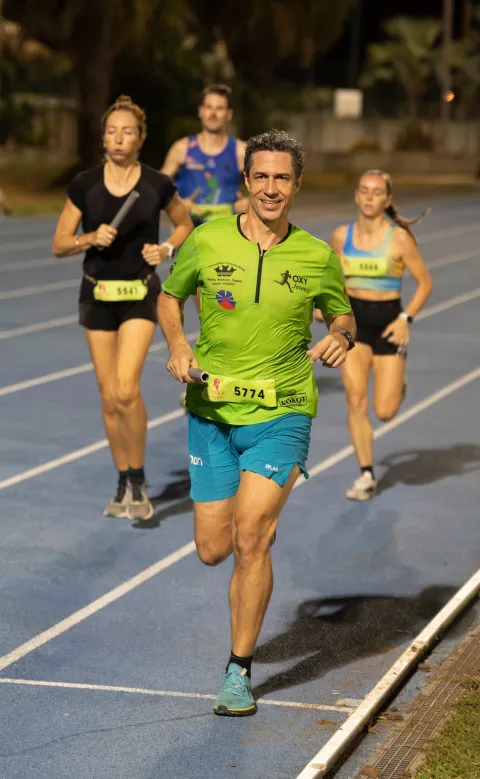 Matthieu VIEL en course sur piste à La Réunion